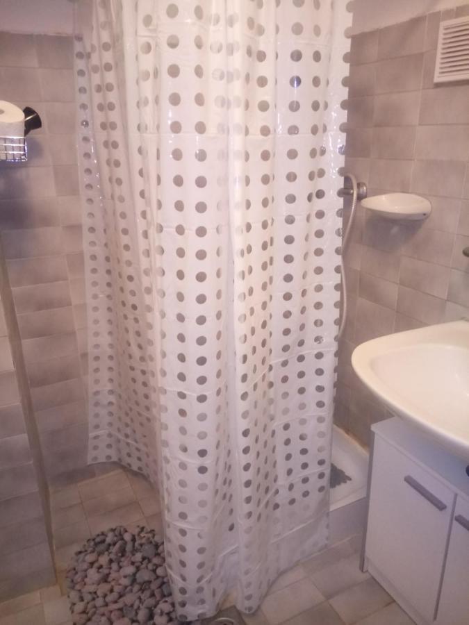 Апартаменти Jazmin Apartman Печ Екстер'єр фото